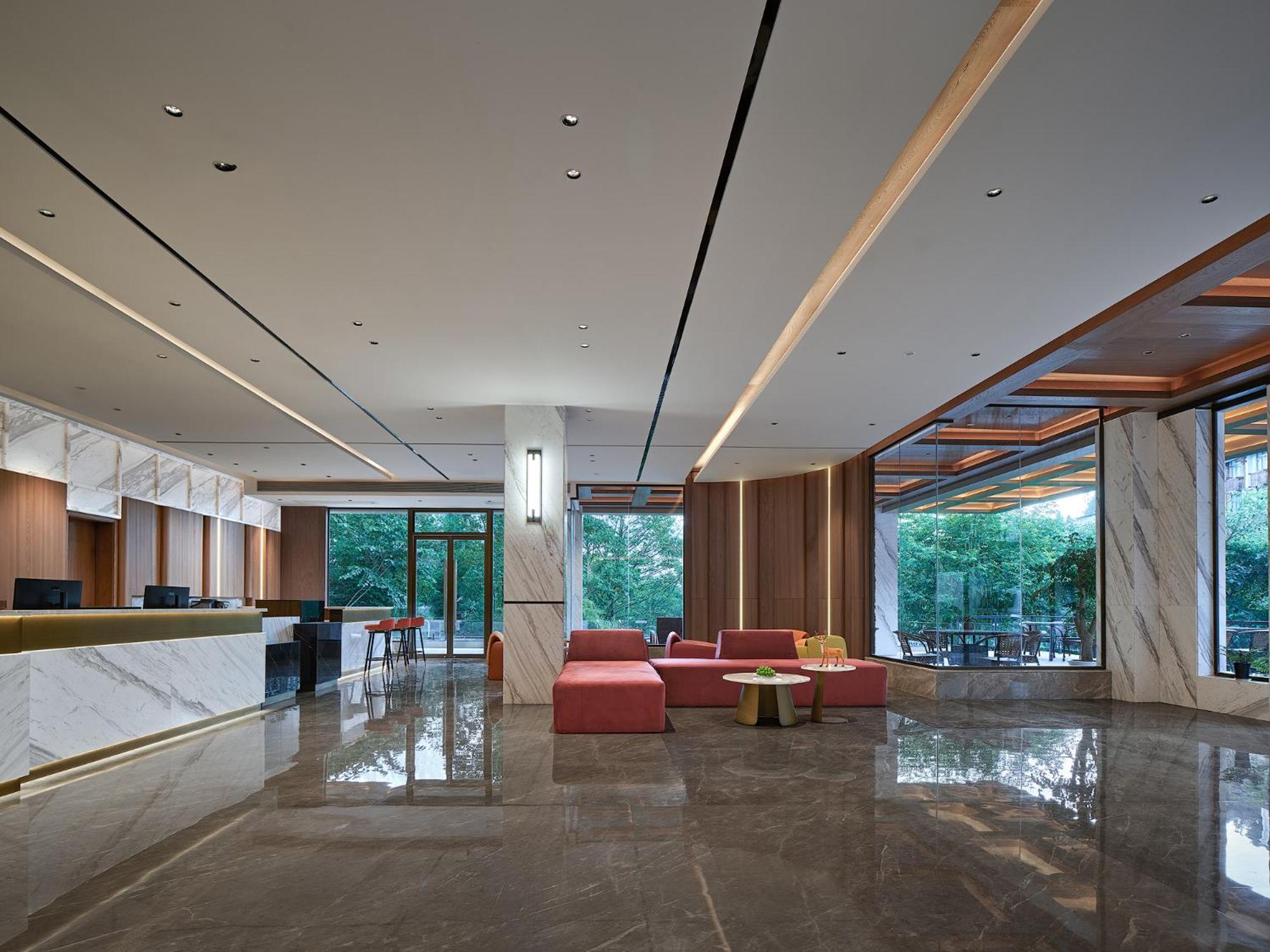 Zhangjiajie Utopia Hotel--Free One Way Pick Up Service Over 2 Nights Exterior photo