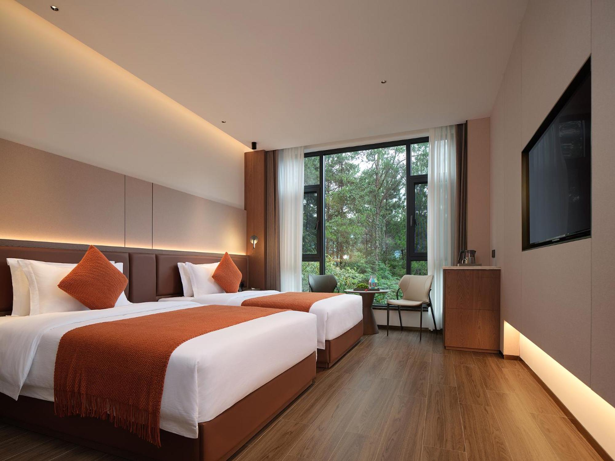Zhangjiajie Utopia Hotel--Free One Way Pick Up Service Over 2 Nights Exterior photo